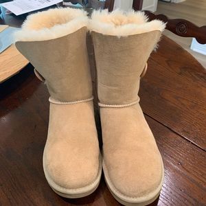 UGG Classic Minis - Size 8..